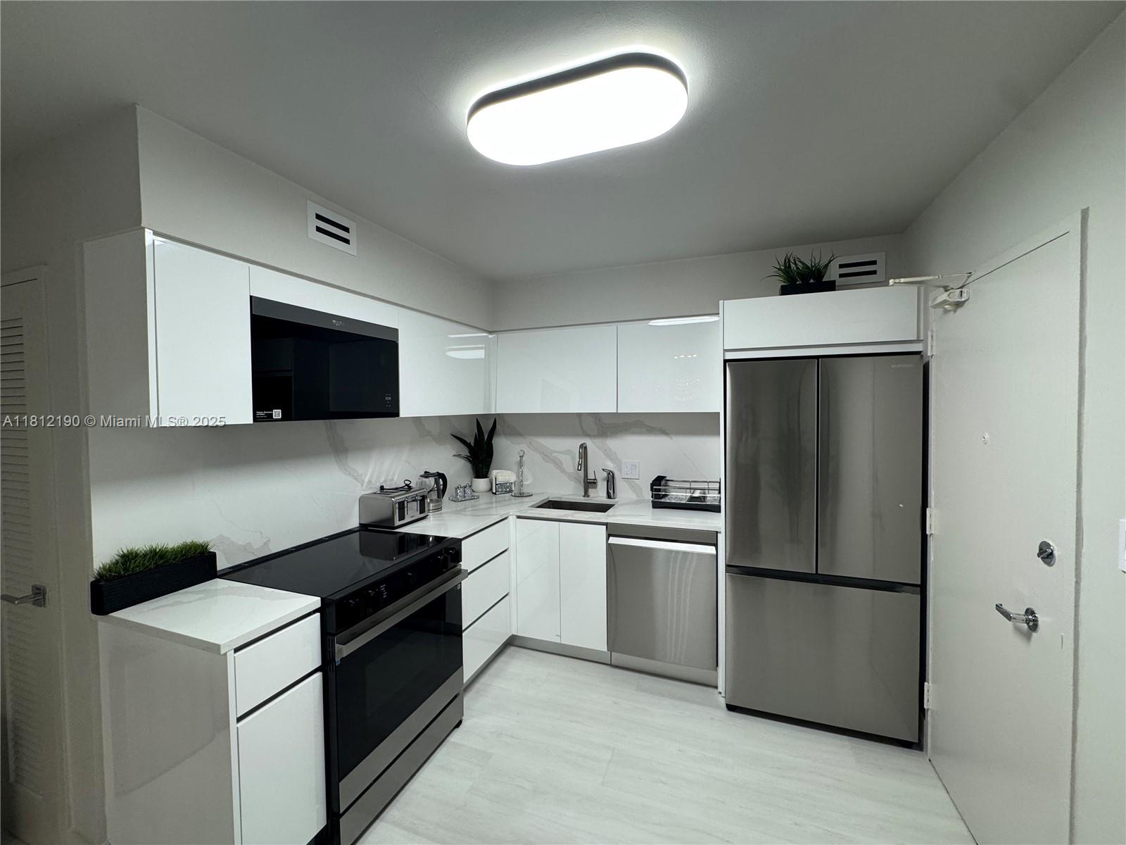 SEACOAST 5151 CONDO - Residential Lease