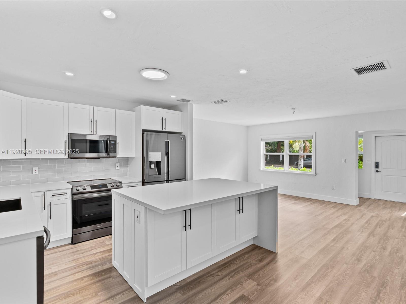 BIRD ROAD ESTATES - Residential Lease