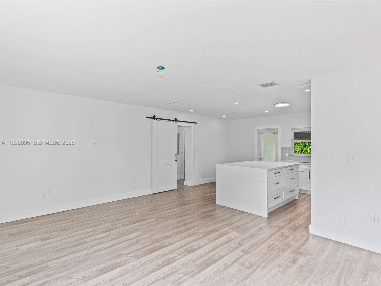 BIRD ROAD ESTATES - Residential Lease