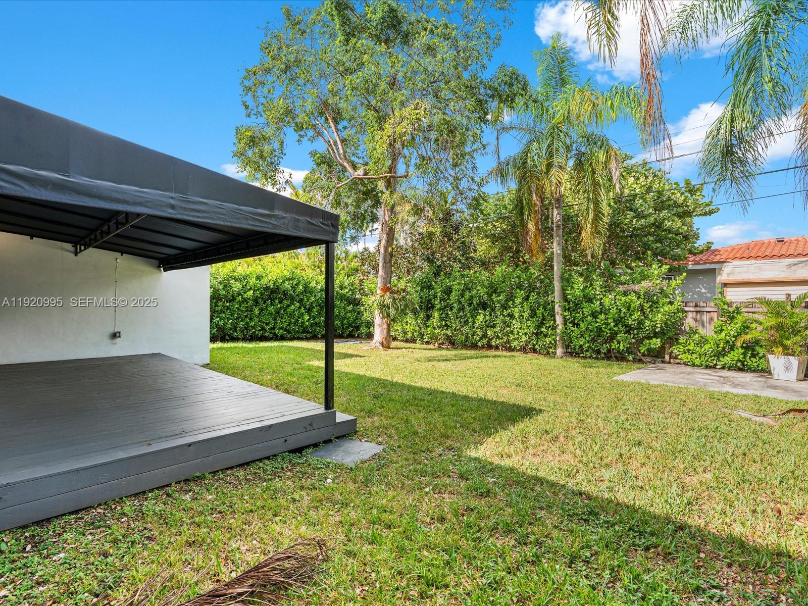 BIRD ROAD ESTATES - Residential Lease