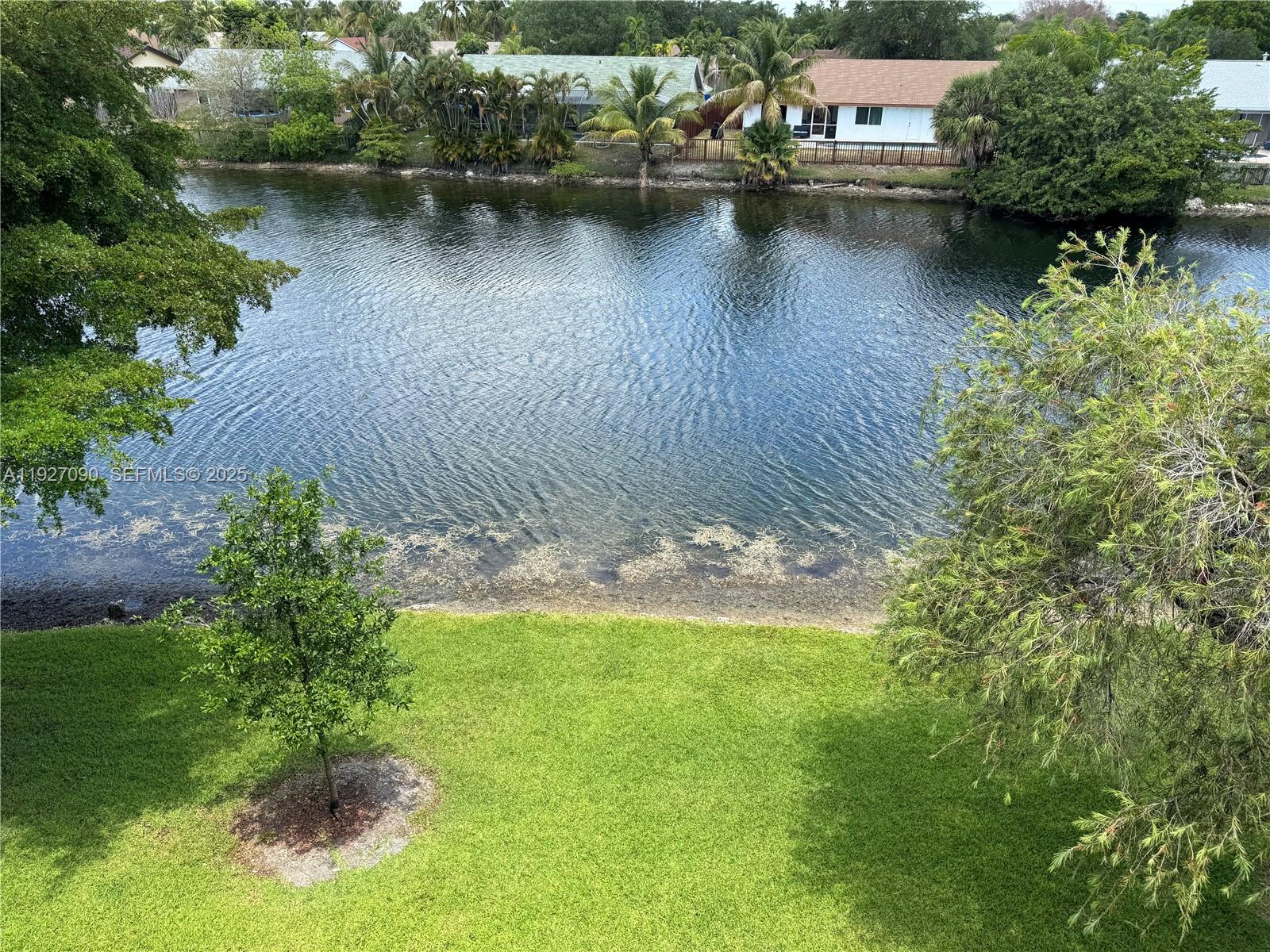 VILLAS DE VENEZIA CONDO - Residential Lease