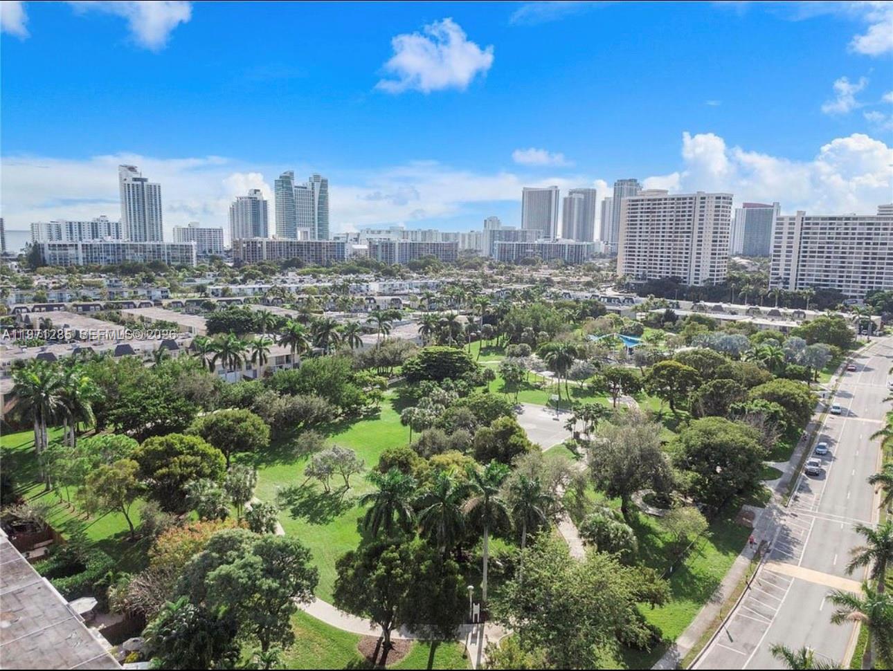 VENETIAN PARK I CONDO - Residential