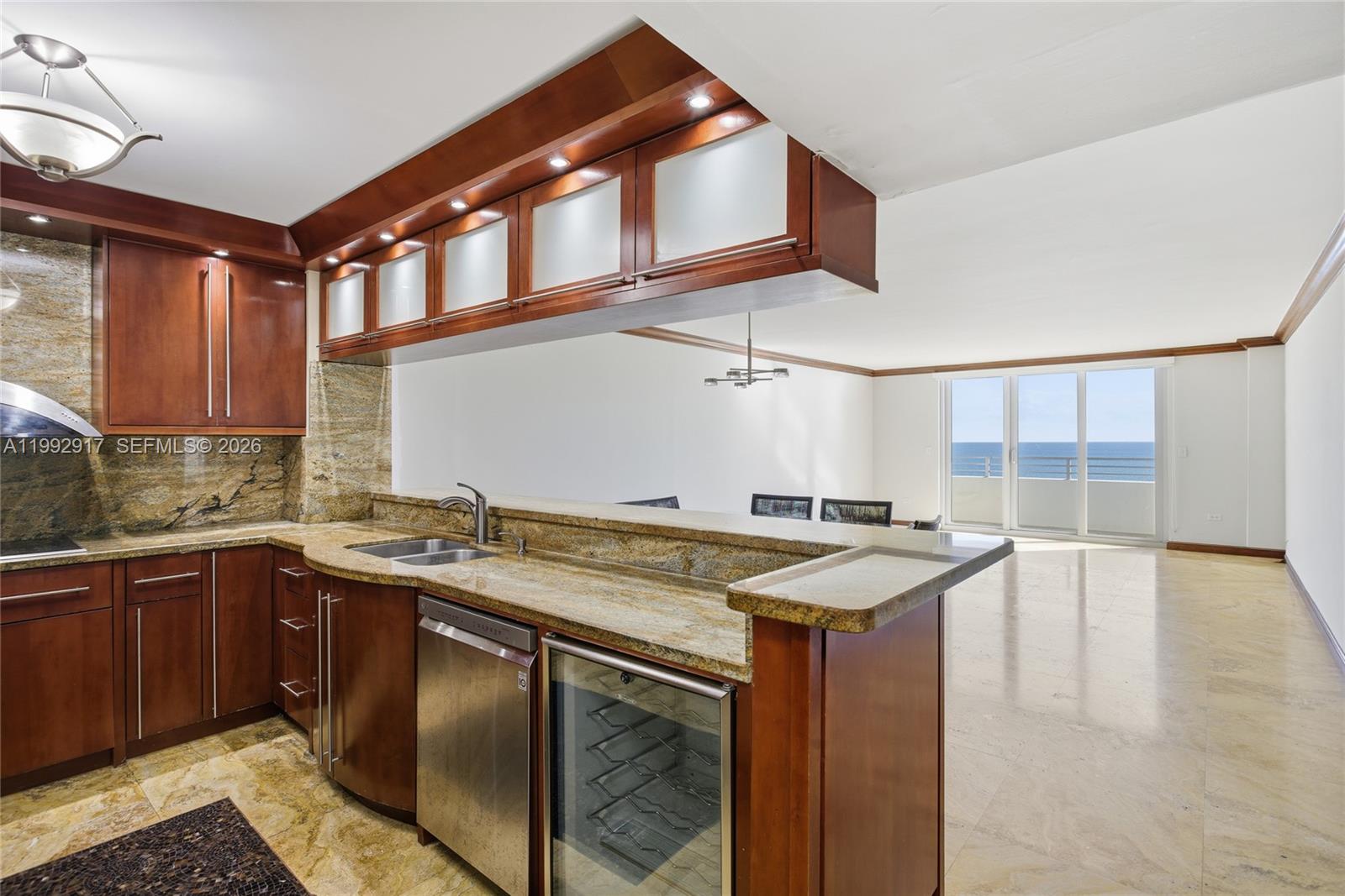 OCEANSIDE PLAZA CONDO - Residential Lease
