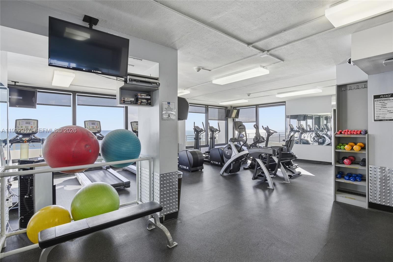 OCEANSIDE PLAZA CONDO - Residential Lease