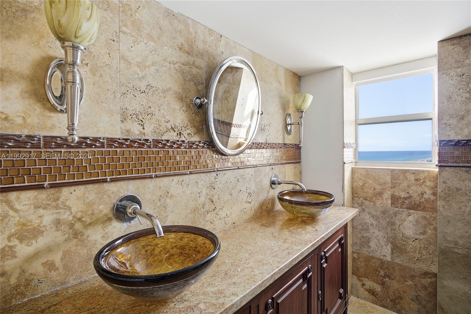 OCEANSIDE PLAZA CONDO - Residential Lease