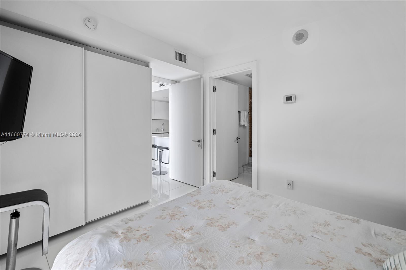 BAL HARBOUR 101 CONDO - Residential