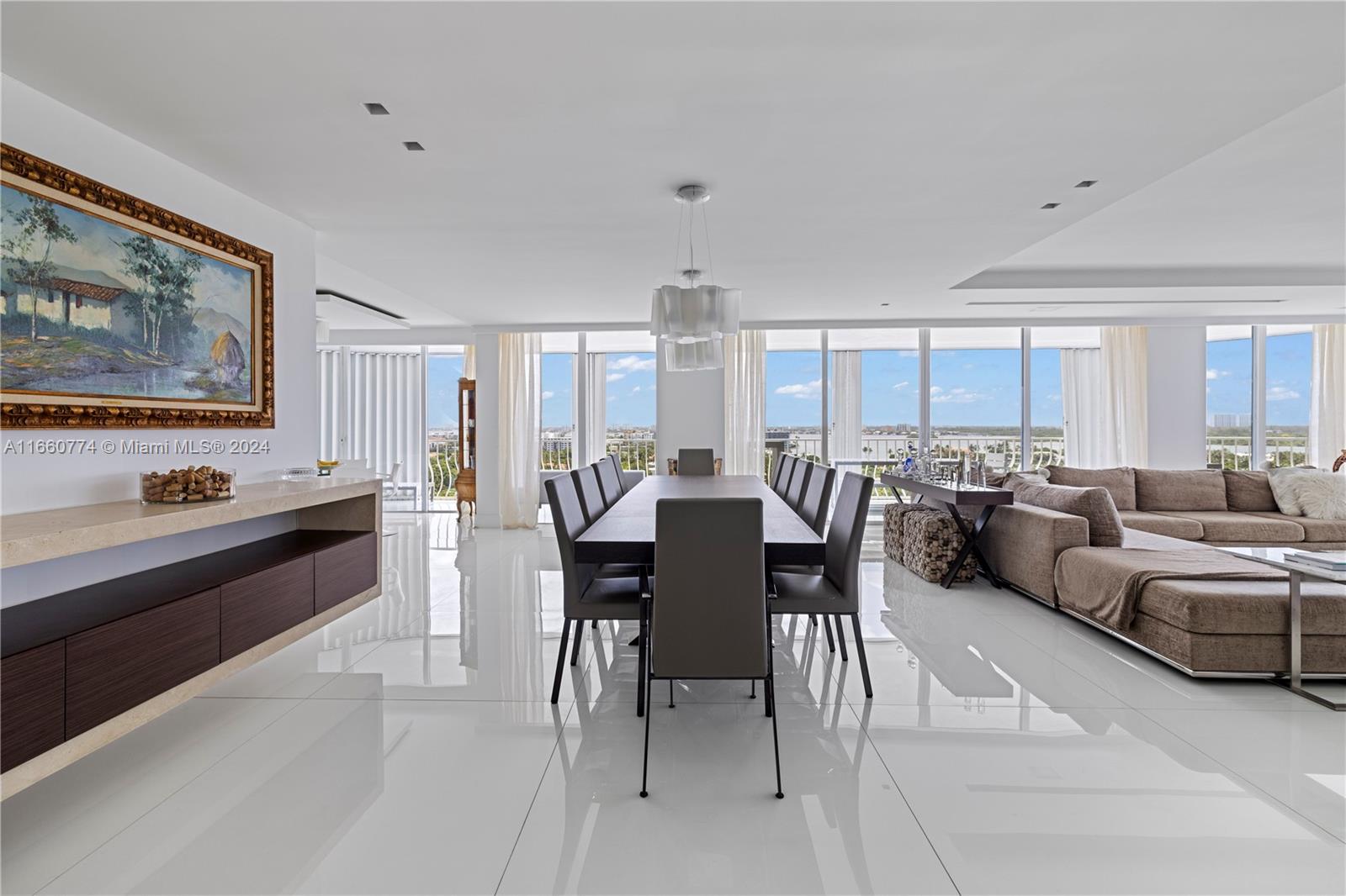 10155 Collins Ave 1210