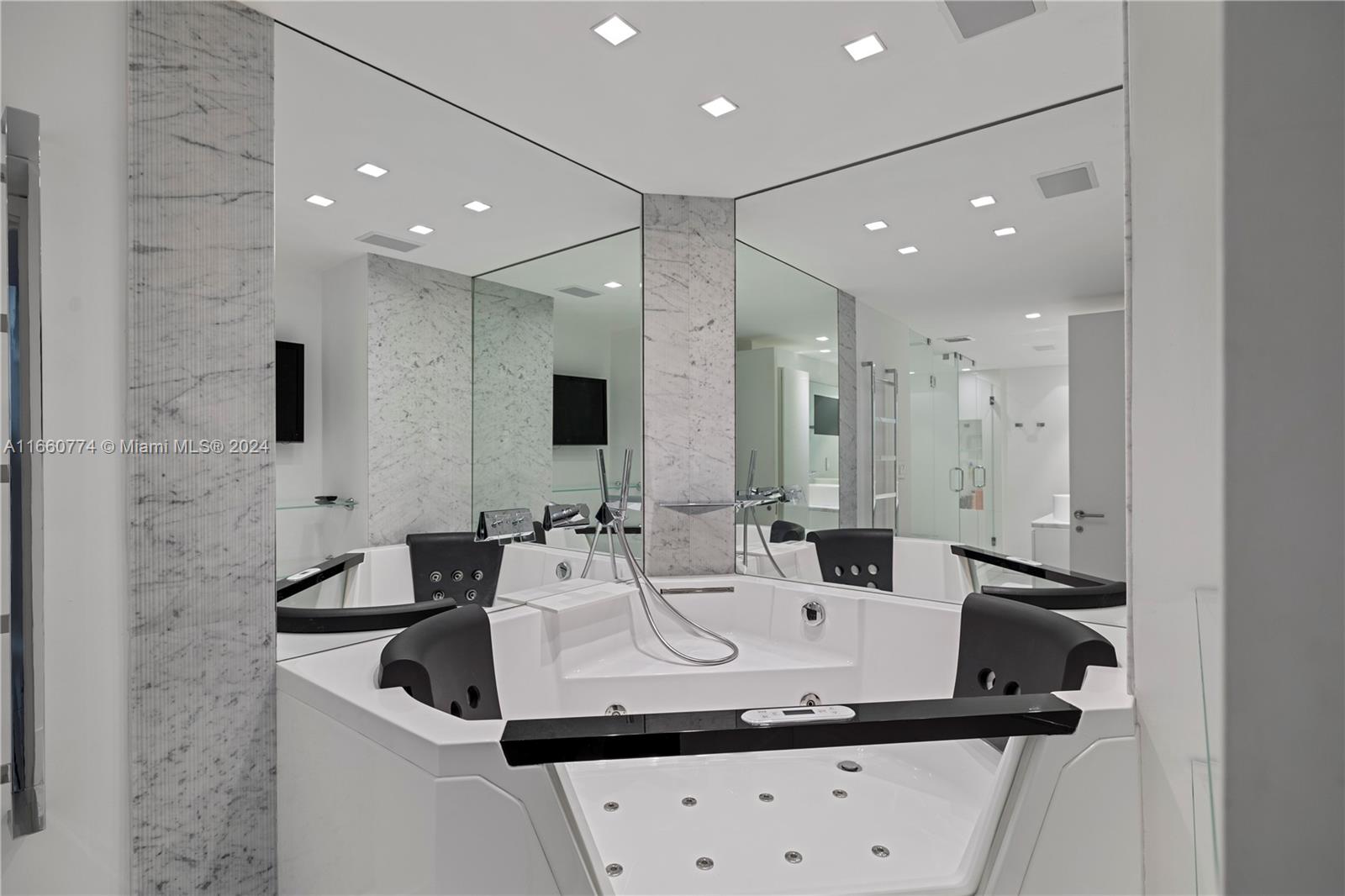 BAL HARBOUR 101 CONDO - Residential
