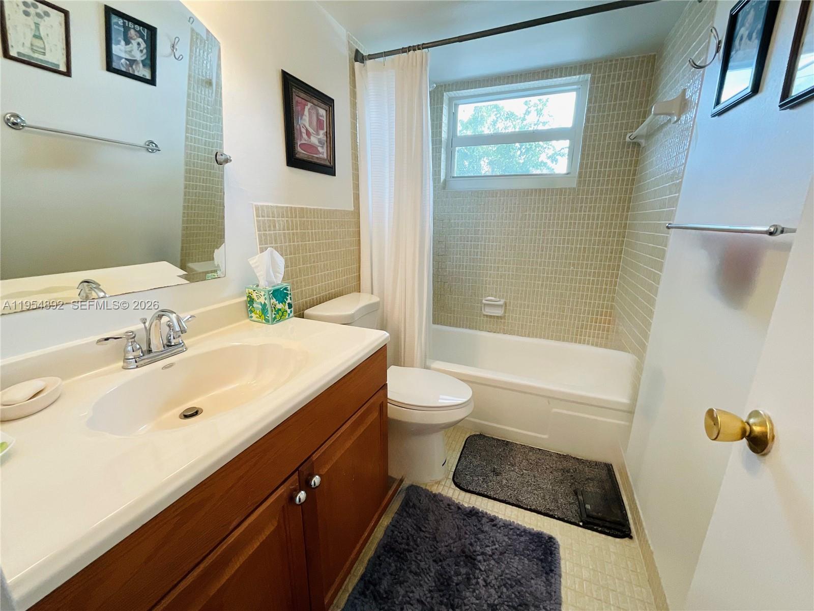 FAIRWAYS ROYALE CONDO - Residential