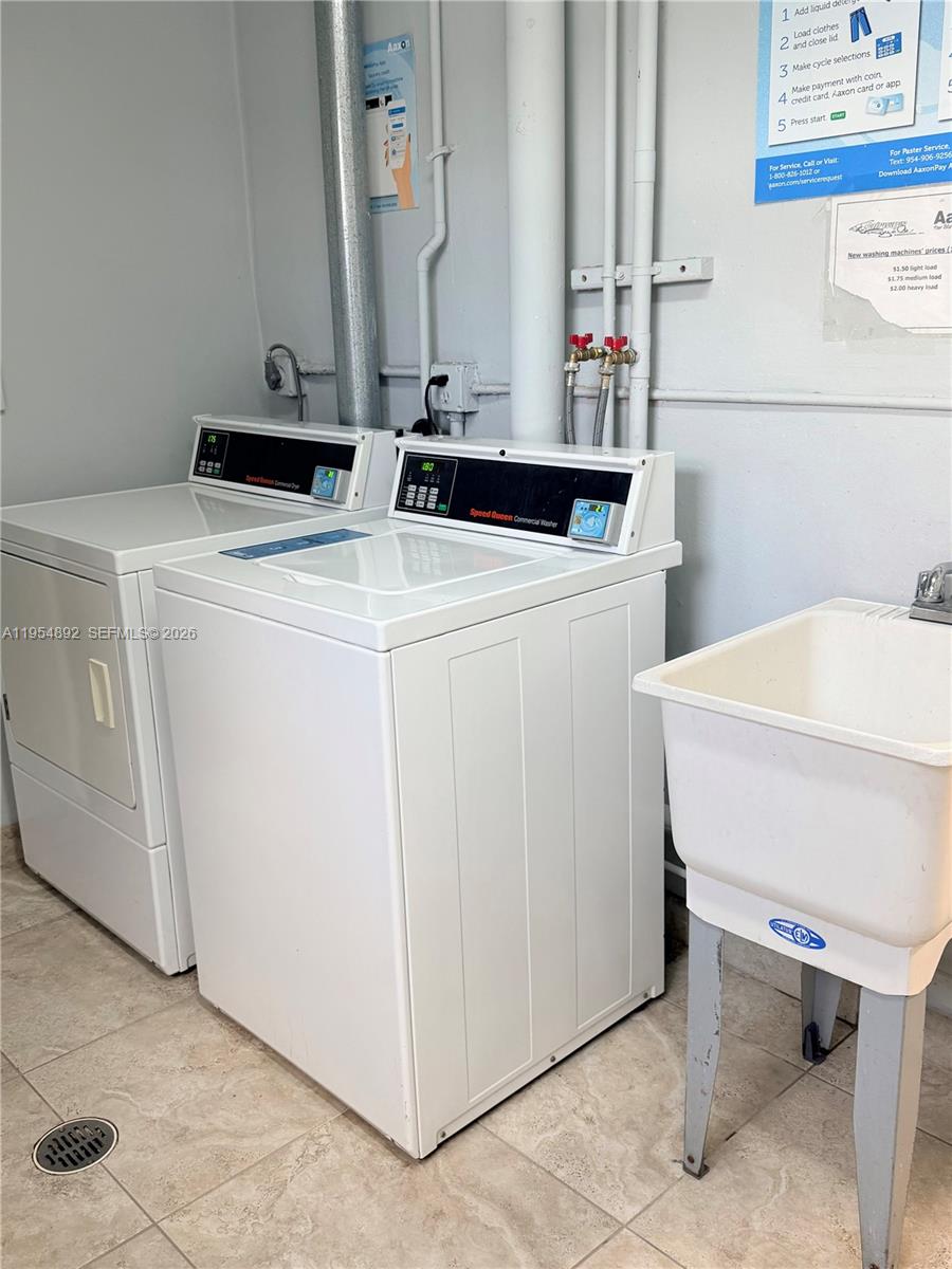 FAIRWAYS ROYALE CONDO - Residential