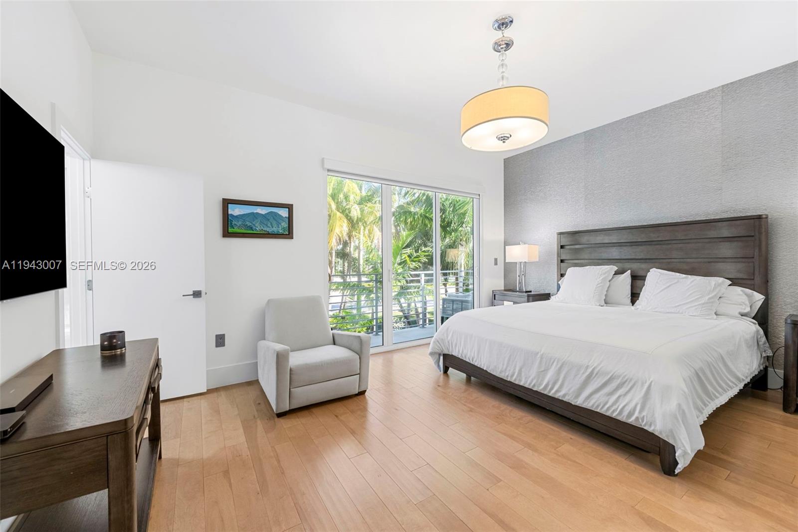 BEACHWALK - Residential