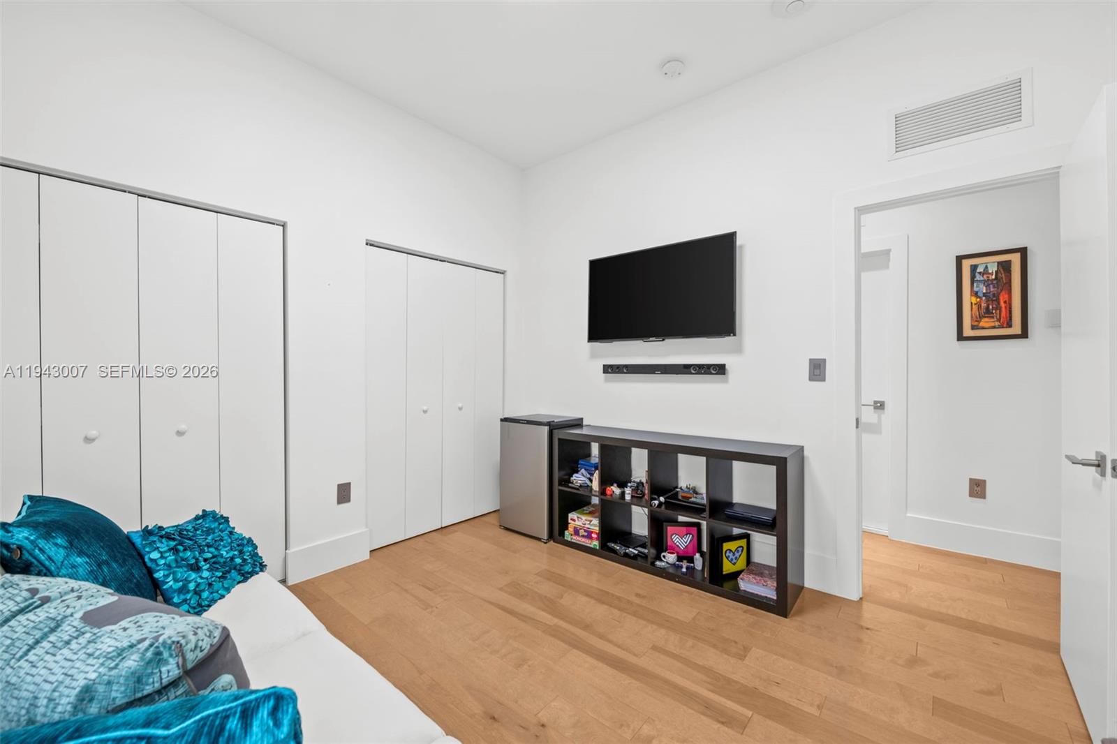 BEACHWALK - Residential