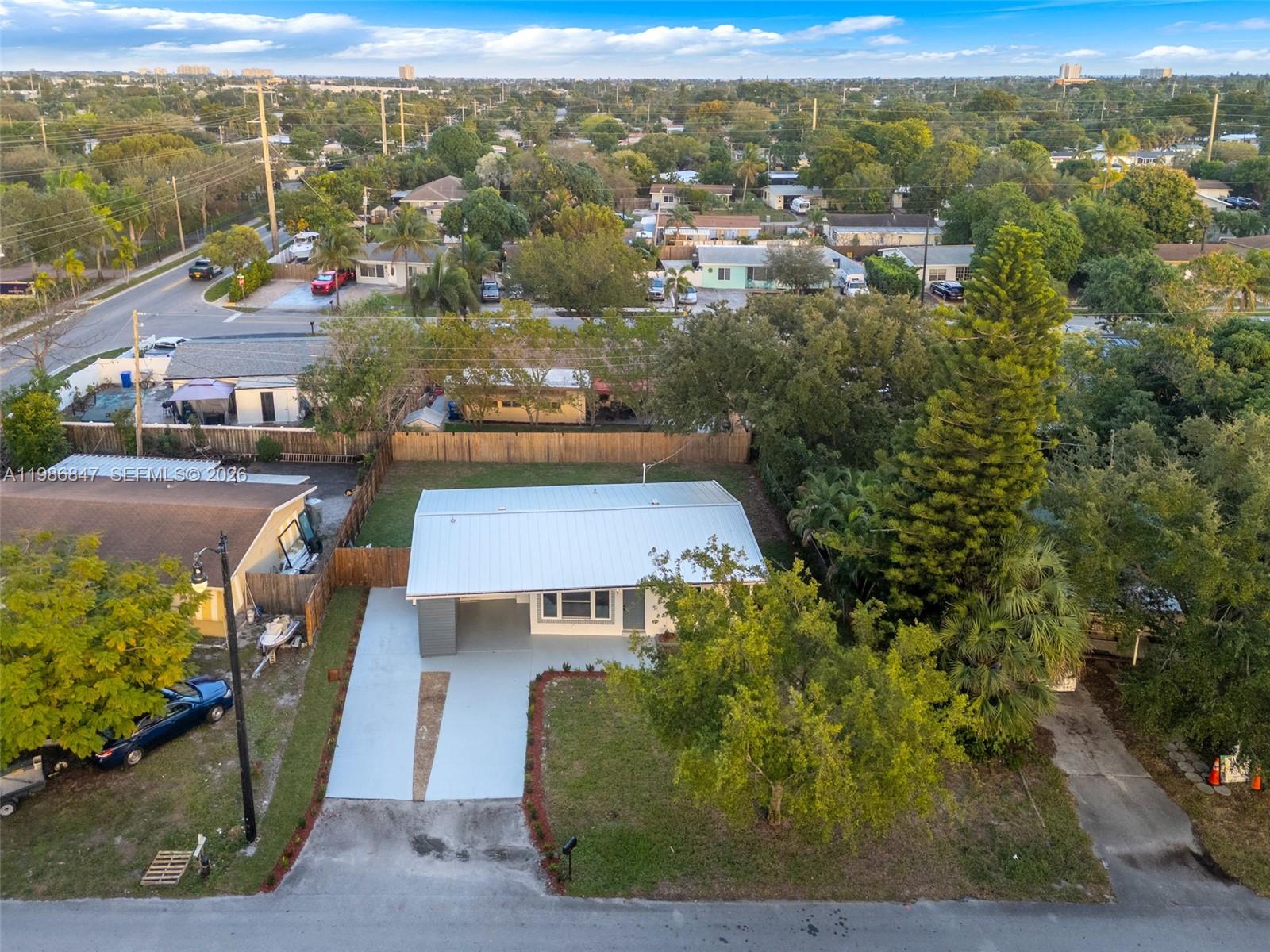 CRESTHAVEN NO 5 - Residential Lease