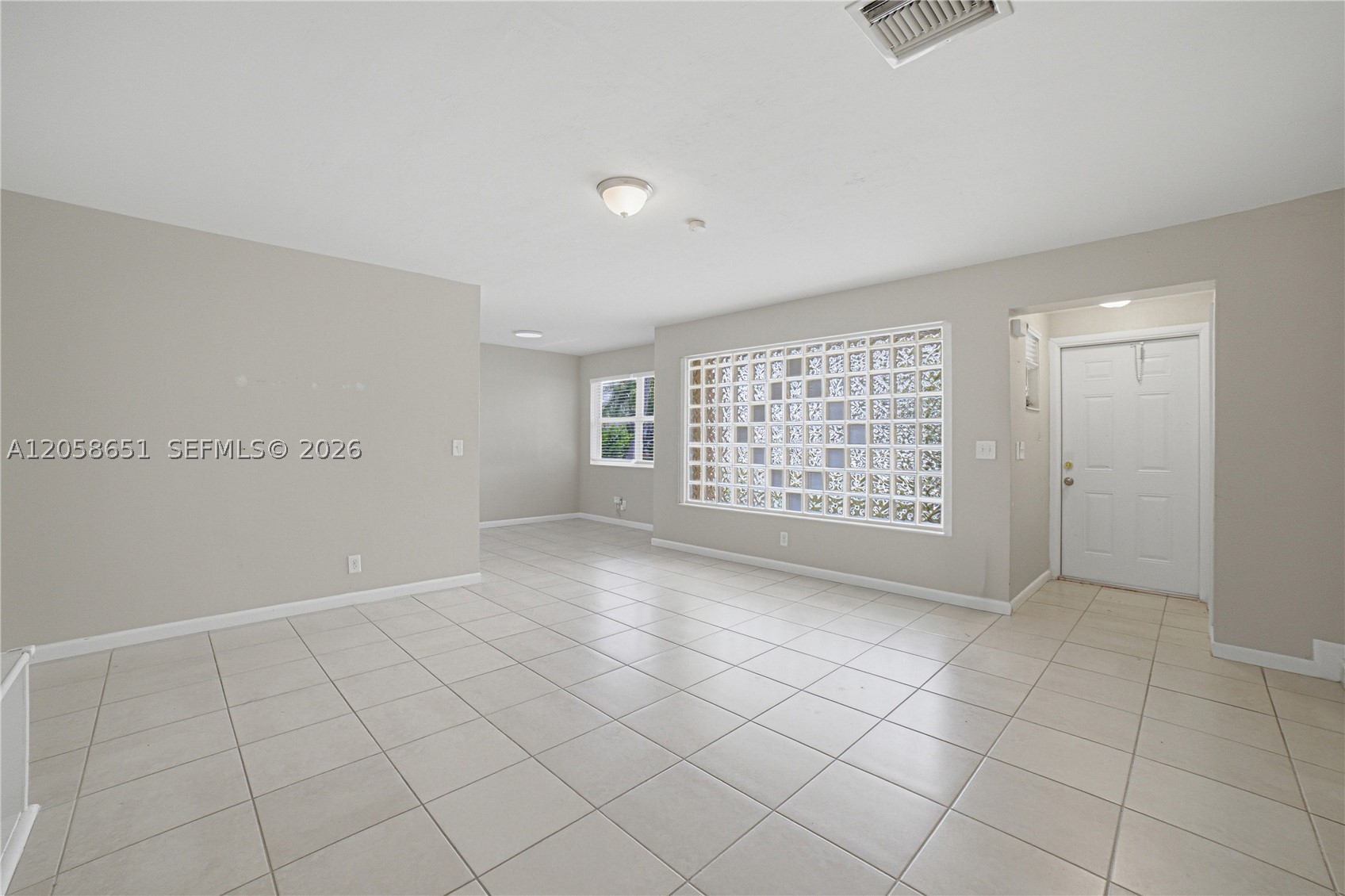 3205 Chapel Hill Blvd