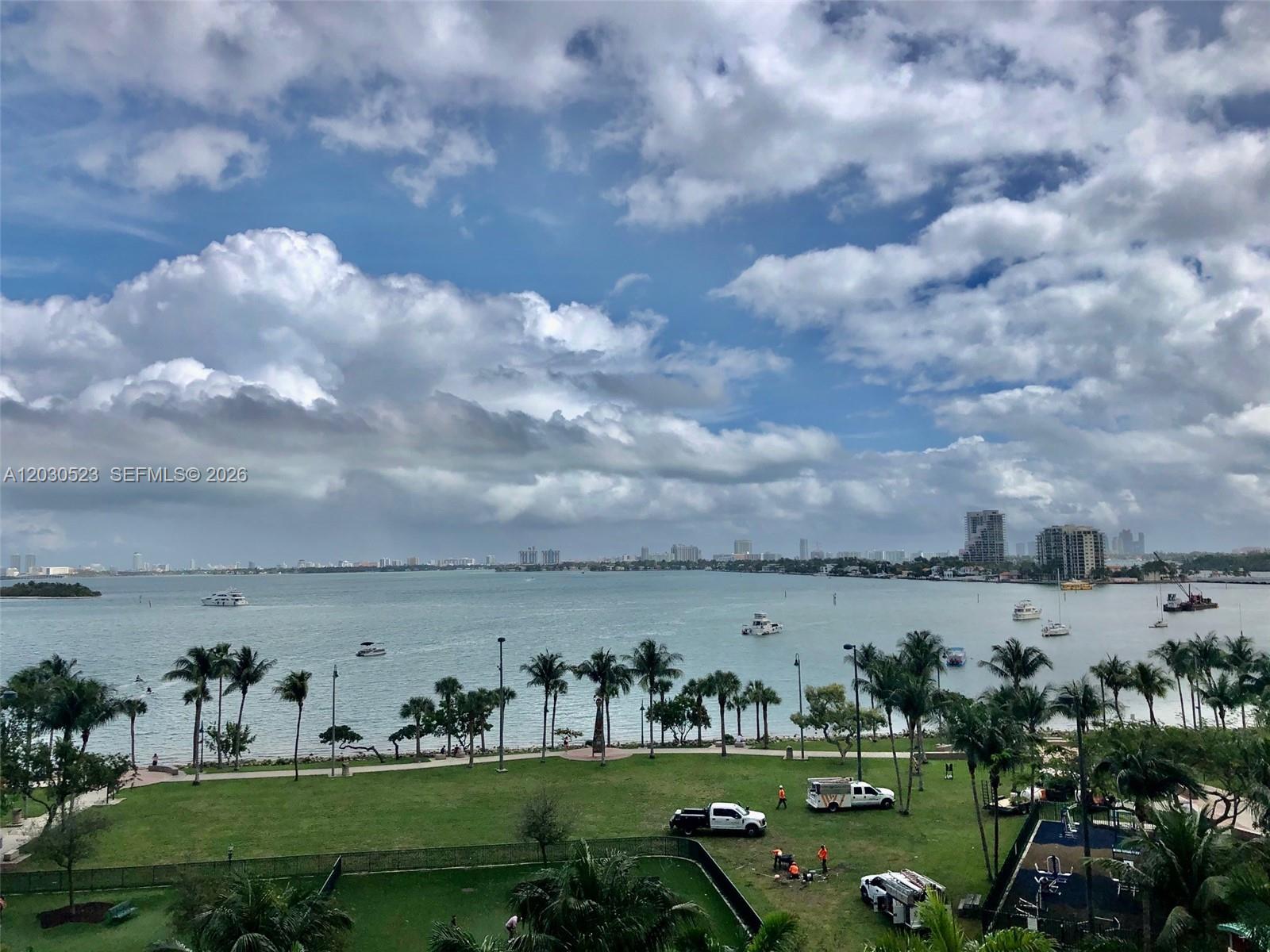1800 N Bayshore Dr 605 - Image 1