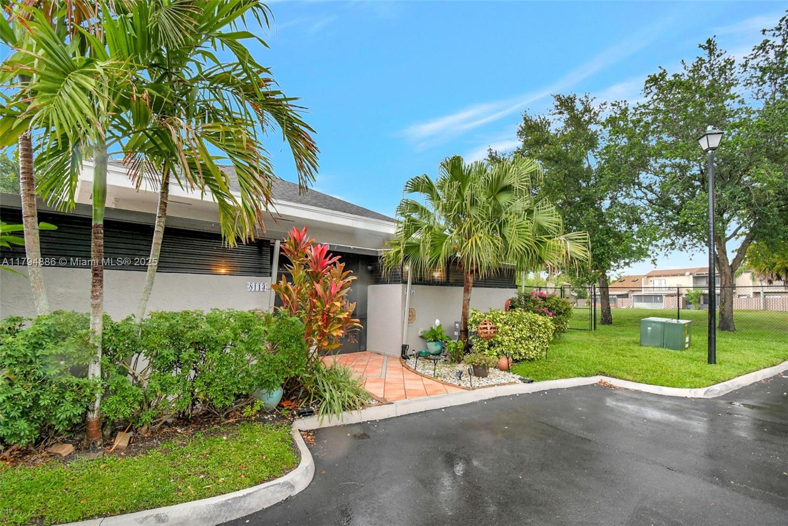 Property for Sale at 8113 Sw 22nd Ct 150, Davie, Broward County, Florida - Bedrooms: 2 
Bathrooms: 3  - $320,000