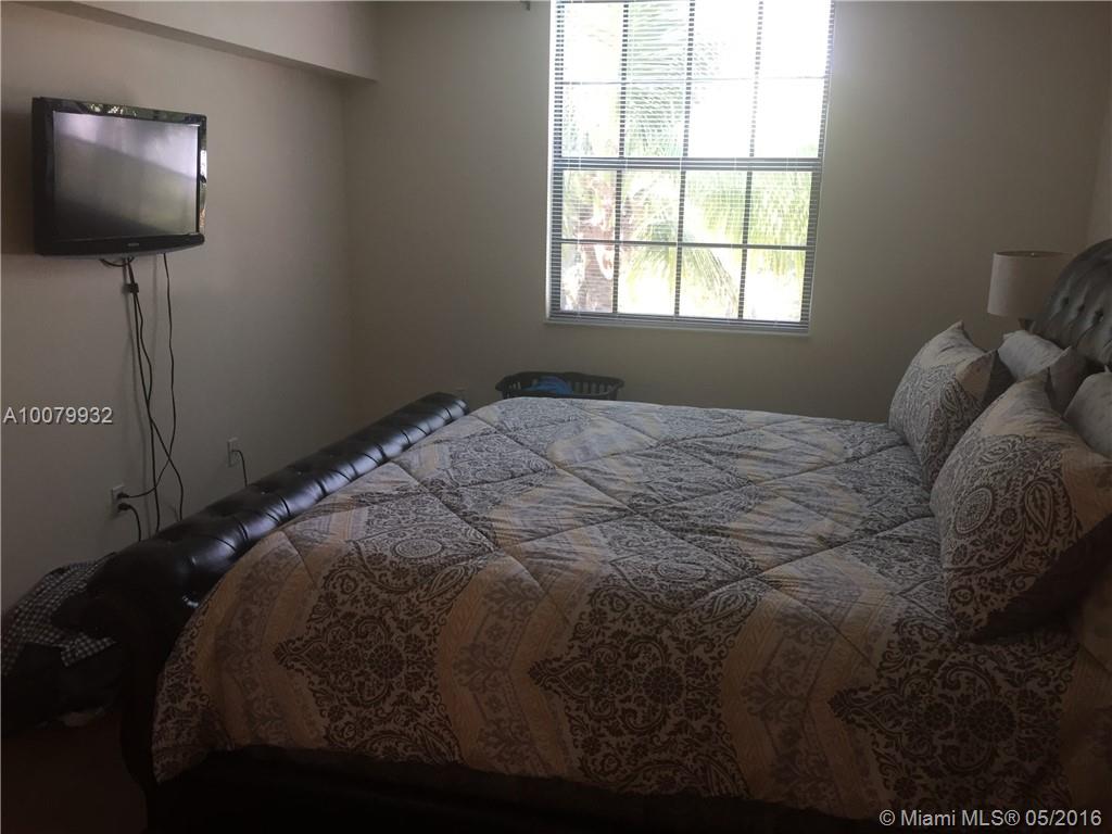 Regent Park Condo - Residential Lease