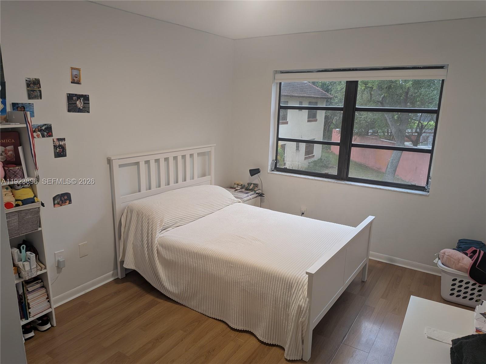 LAGO DEL REY CONDO #3 - Residential