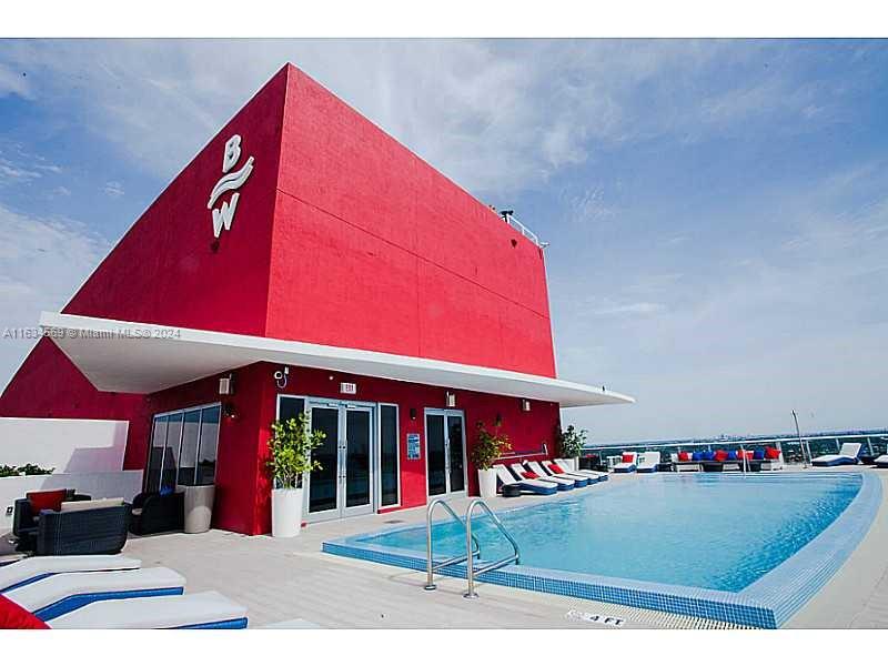 BEACHWALK CONDOMINIUM - Residential