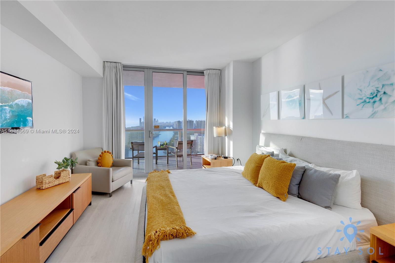 BEACHWALK CONDOMINIUM - Residential