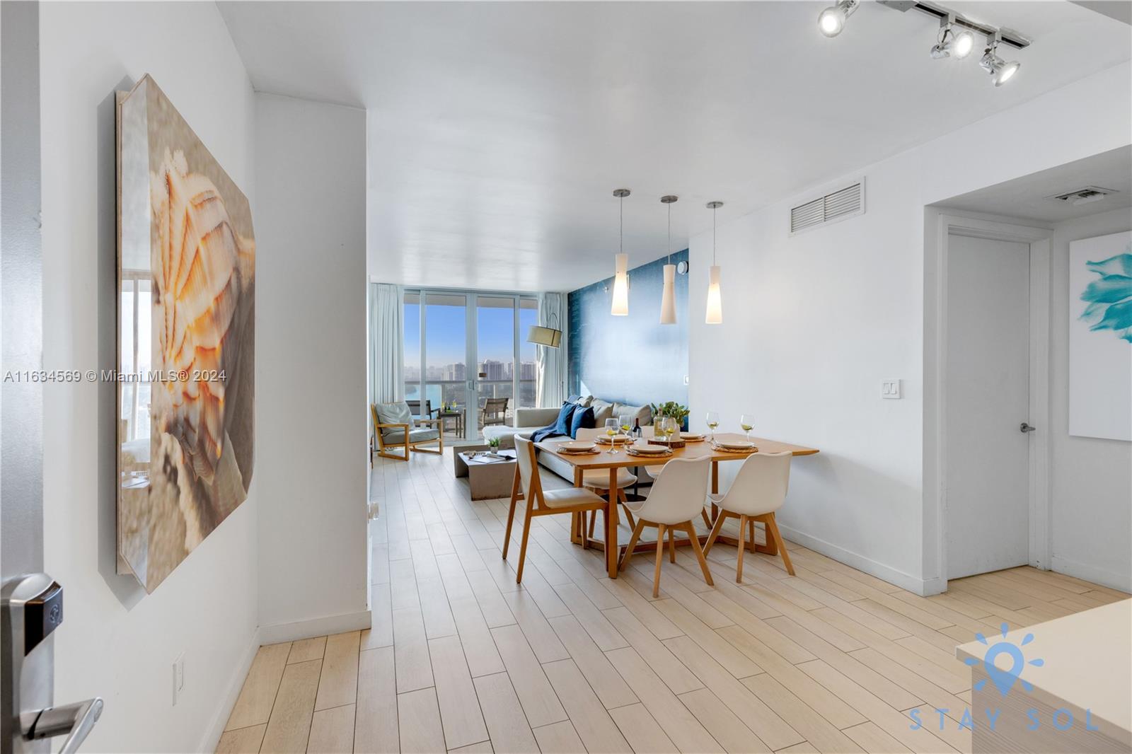 BEACHWALK CONDOMINIUM - Residential