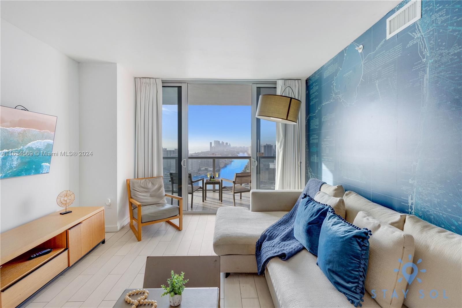 BEACHWALK CONDOMINIUM - Residential