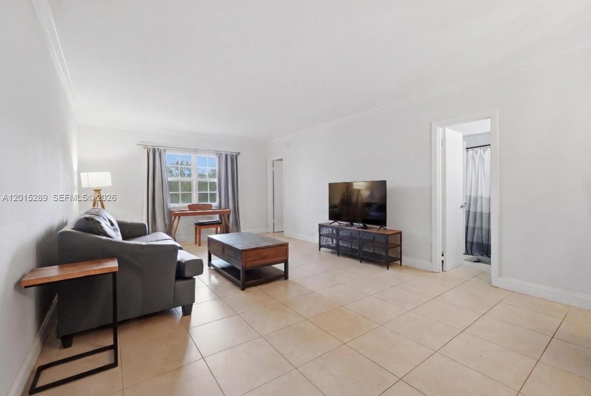 2426 SE 17th Cswy 303A
