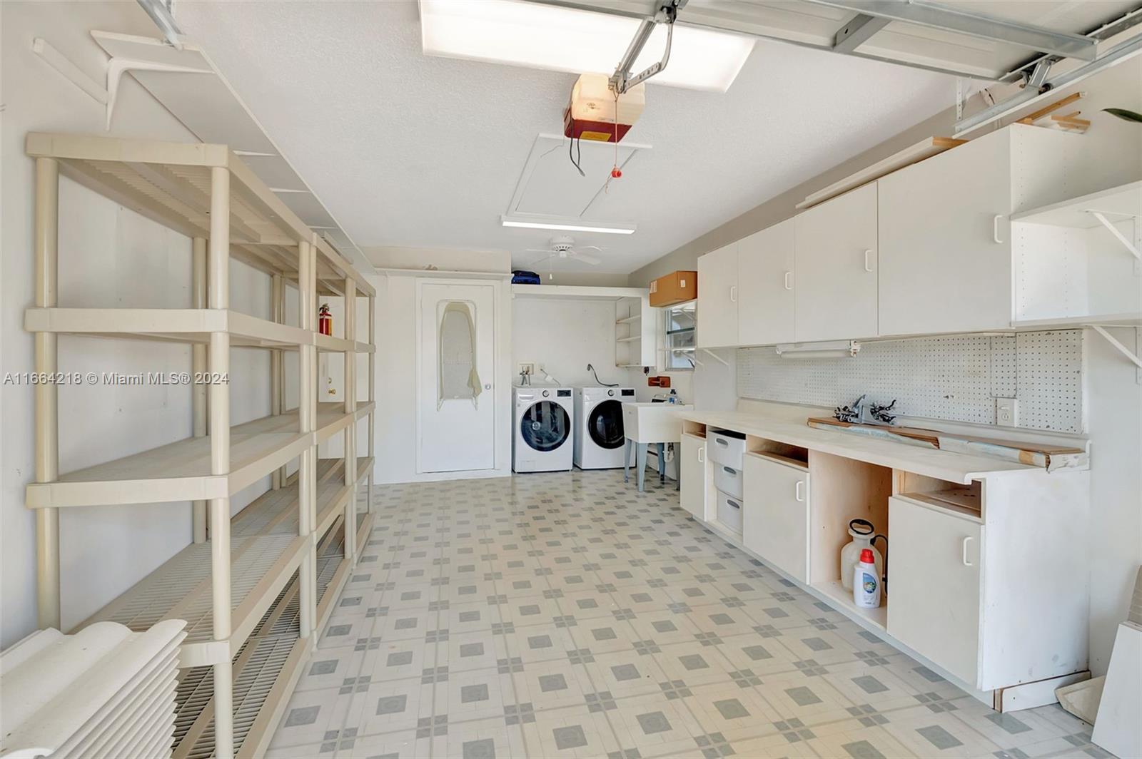 PALM BEACH LEISUREVILLE S - Residential