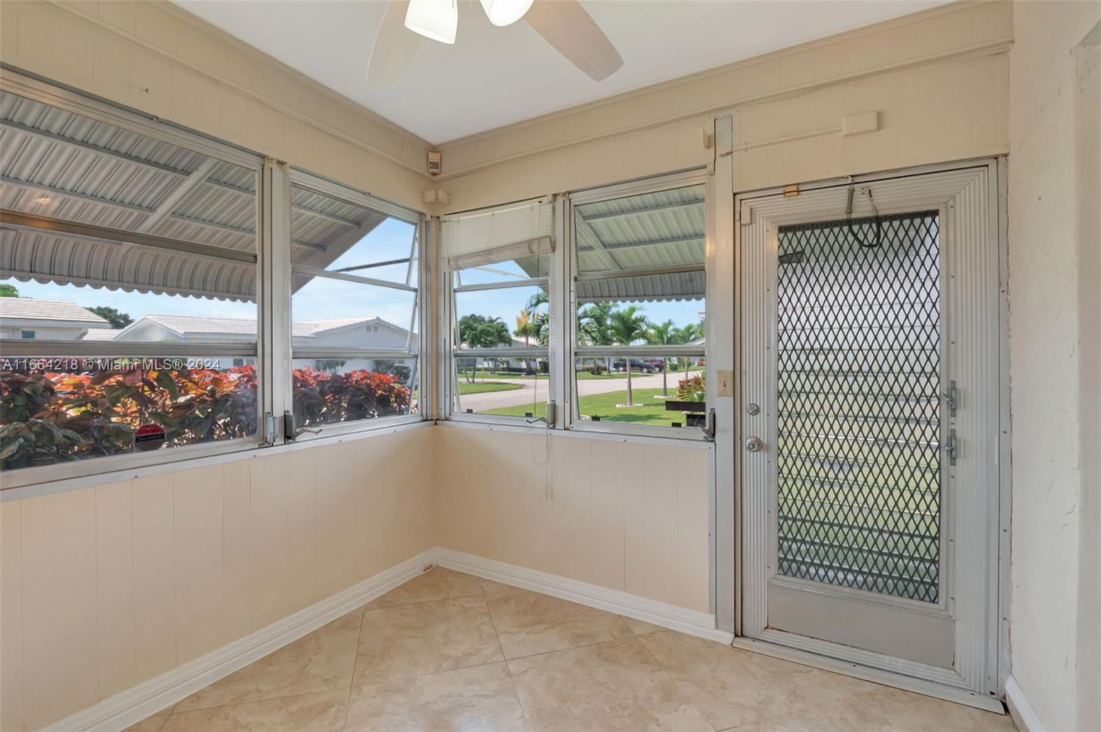 PALM BEACH LEISUREVILLE S - Residential