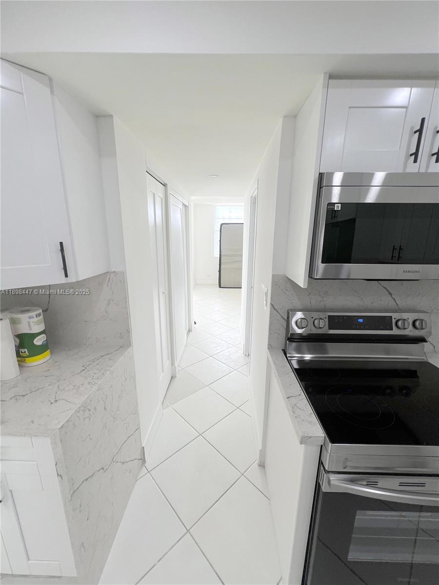 WINSTON TOWERS 200 - Residential