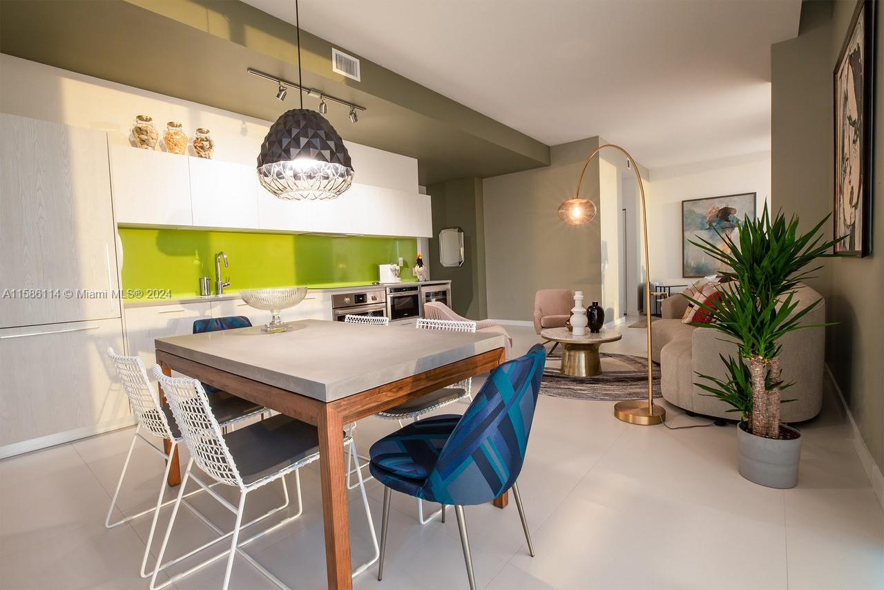 PARAISO BAYVIEWS CONDO - Residential Lease