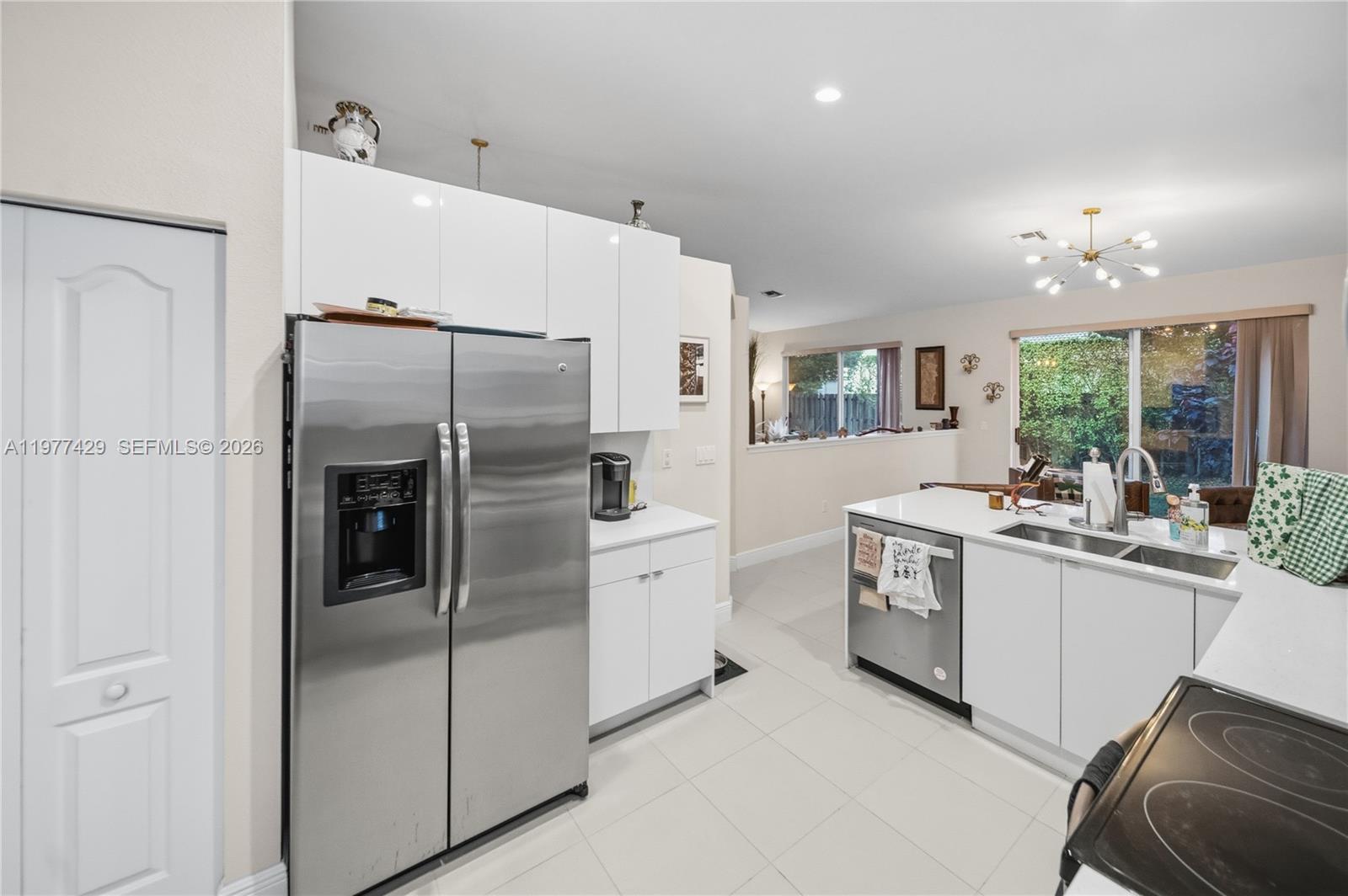 CASTLE ROCK A REPLAT - Residential Lease