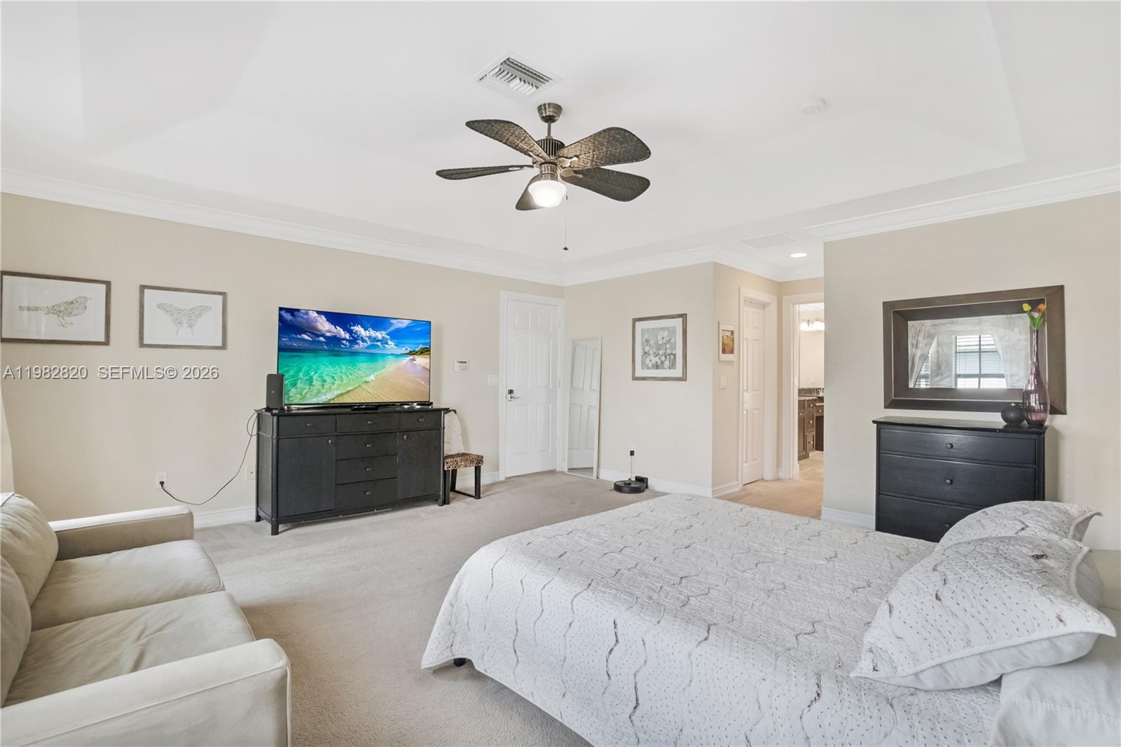 RIVER OAKS - Residential