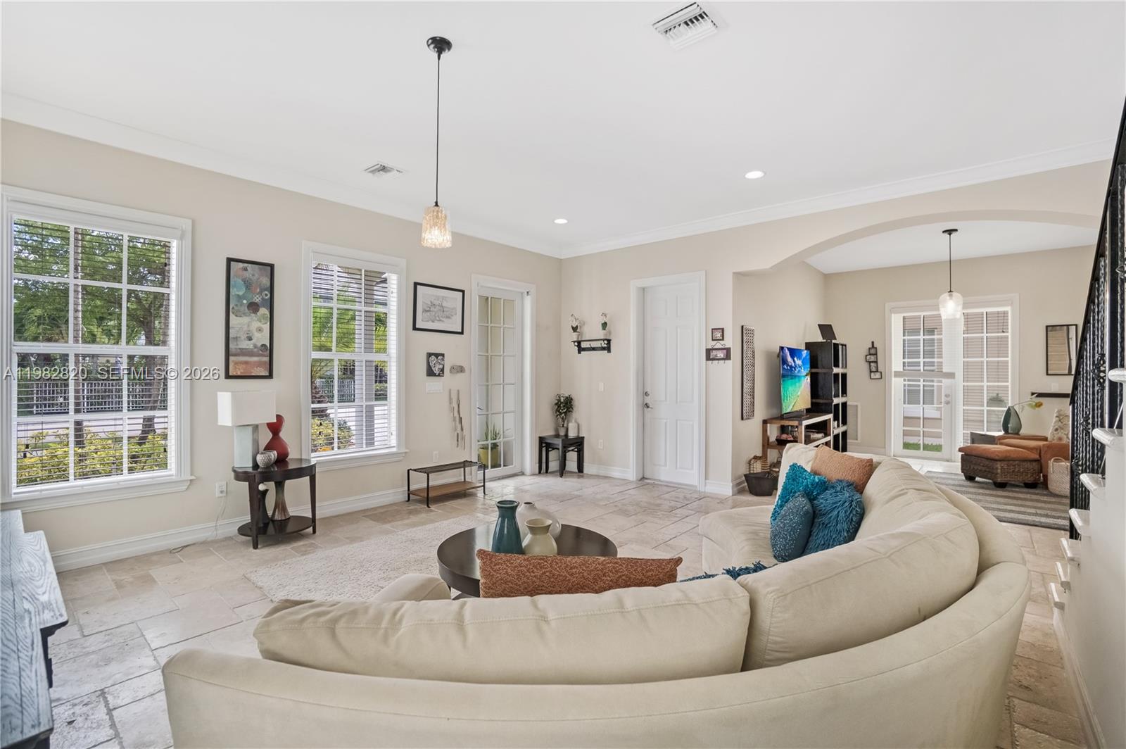 RIVER OAKS - Residential