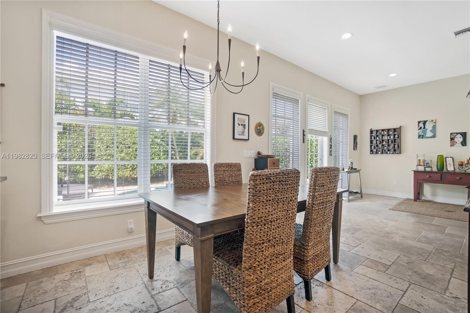 RIVER OAKS - Residential