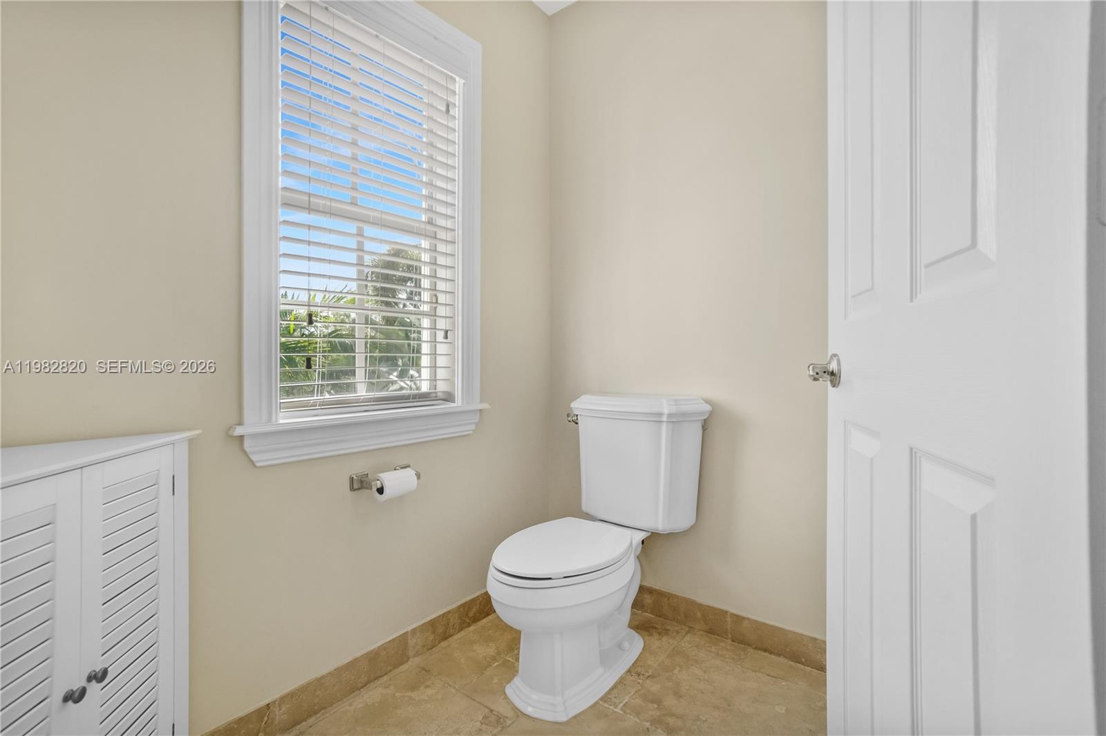 RIVER OAKS - Residential