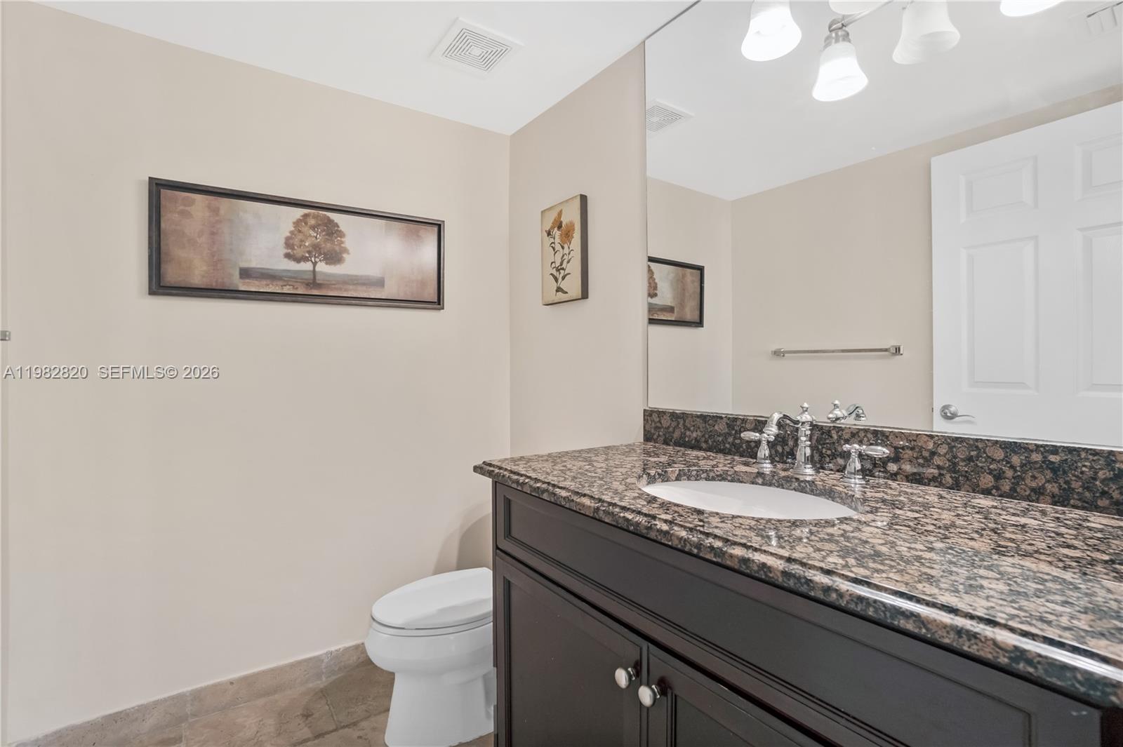 RIVER OAKS - Residential