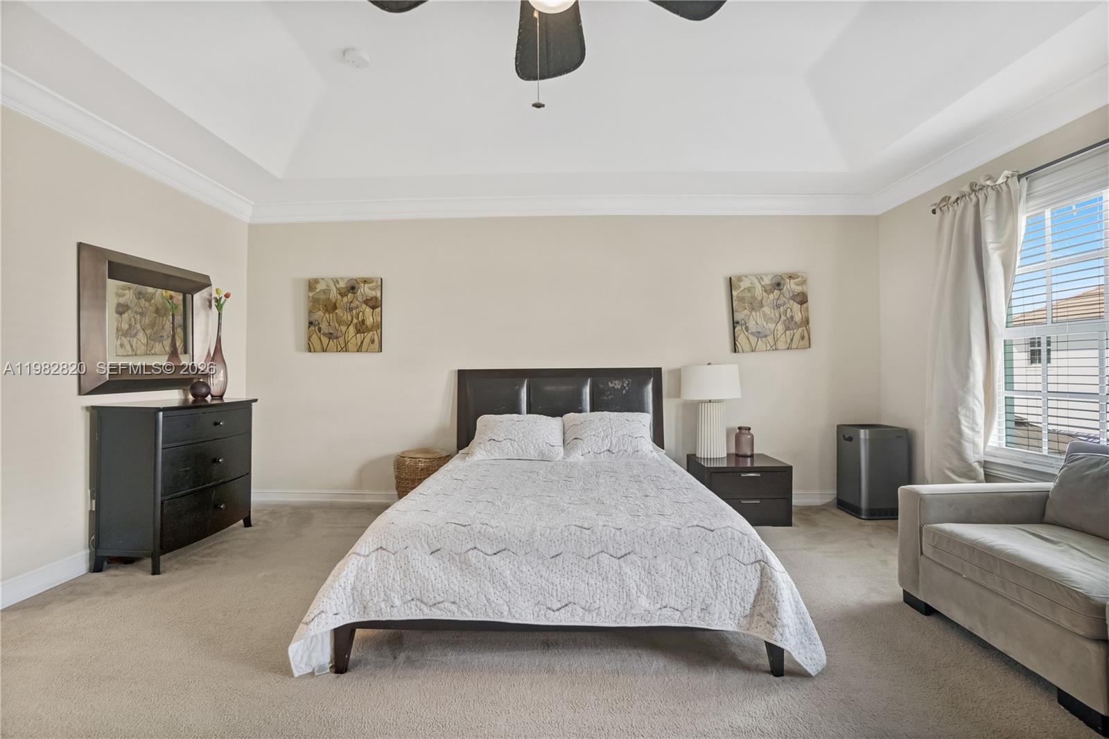 RIVER OAKS - Residential