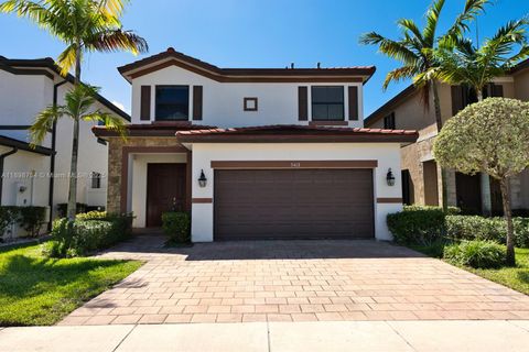 3412 W 103rd Ter Hialeah FL 33018