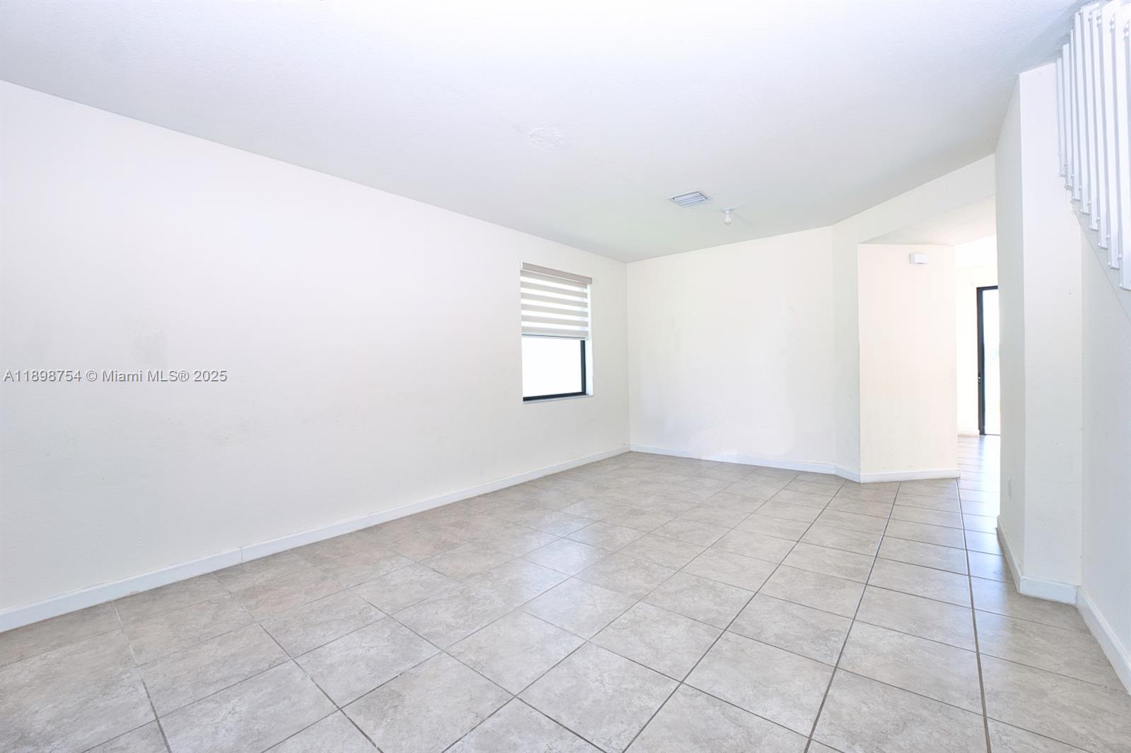 AQUABELLA SECTION ONE - Residential