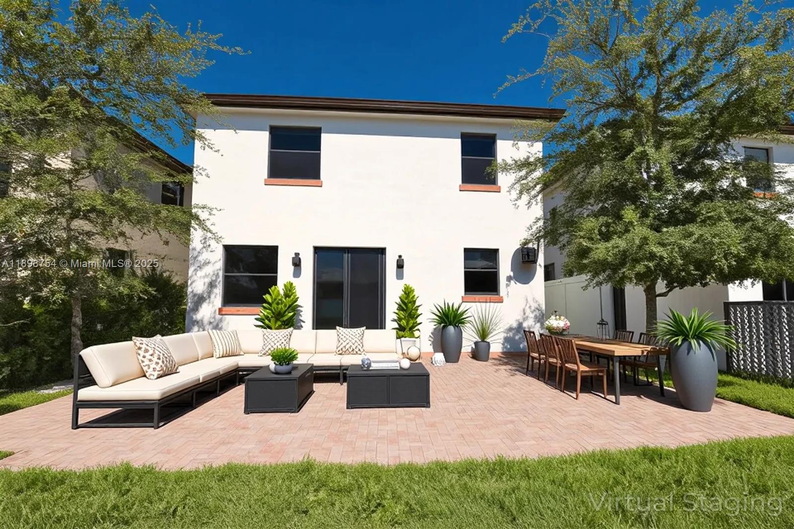 AQUABELLA SECTION ONE - Residential