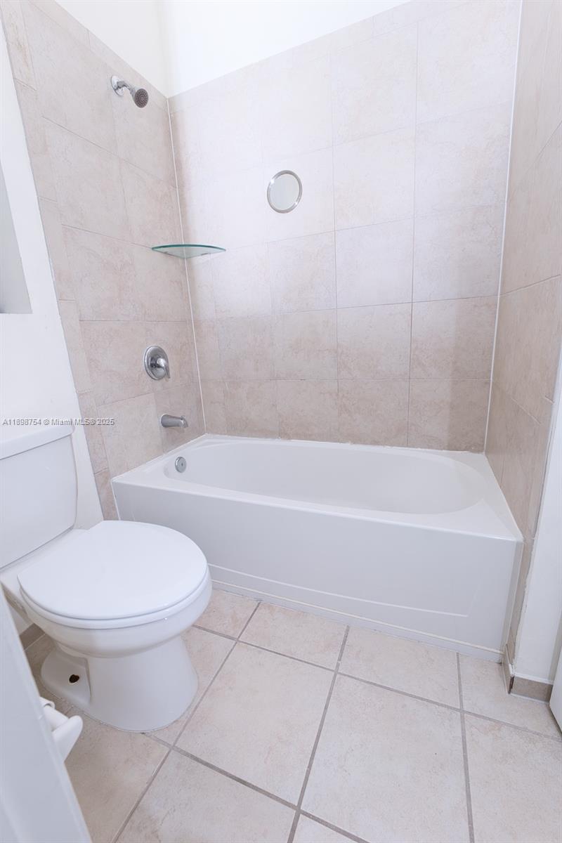 AQUABELLA SECTION ONE - Residential