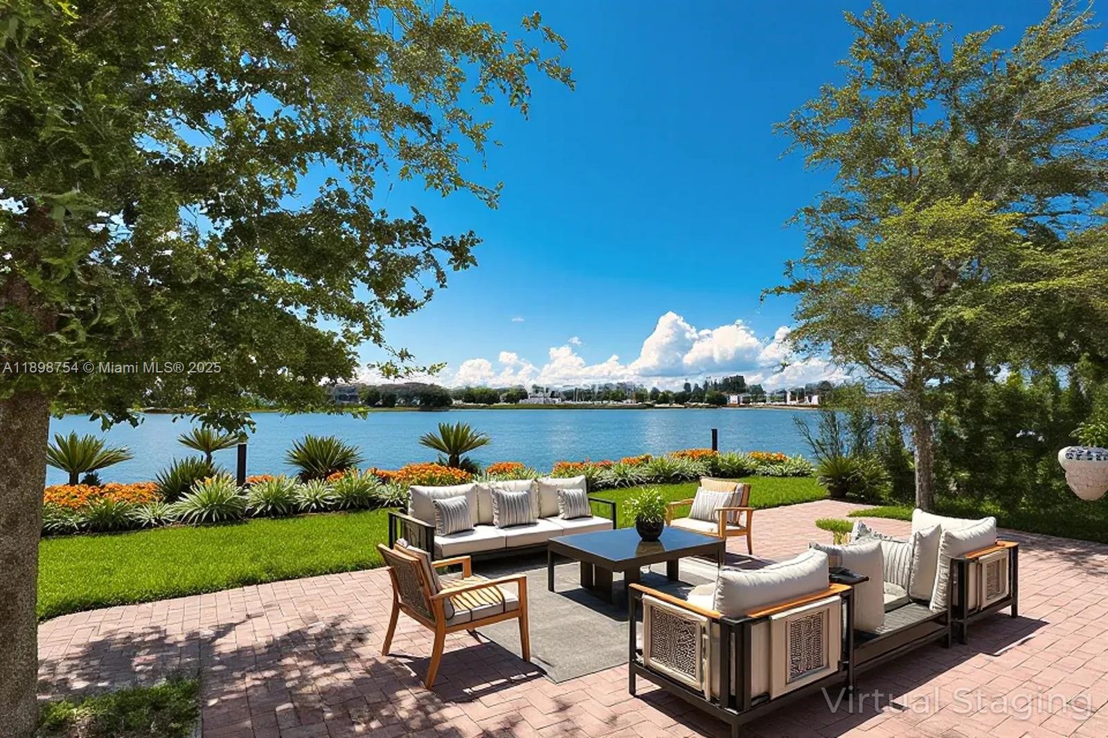 AQUABELLA SECTION ONE - Residential