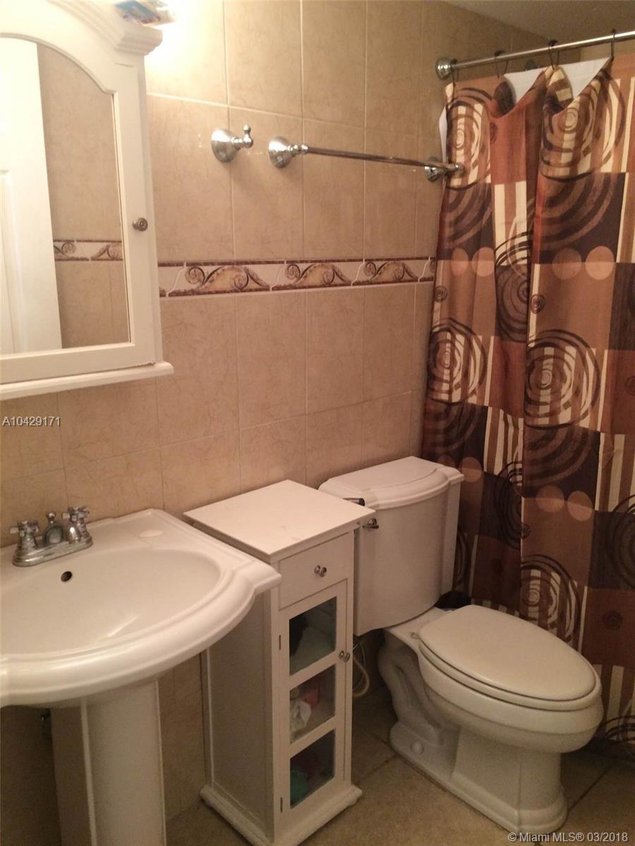 AZUL AT FONTAINEBLEAU CON - Residential