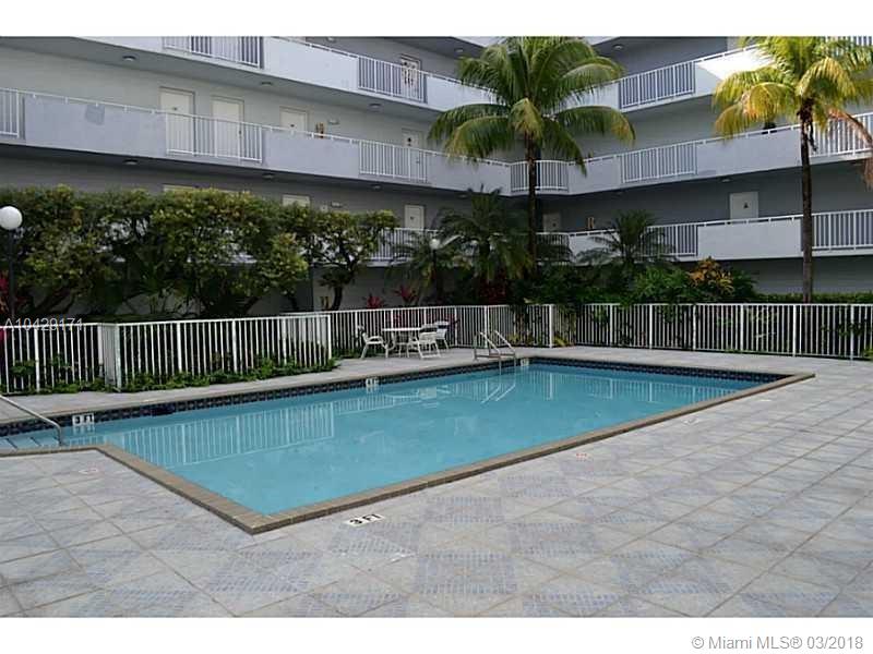 AZUL AT FONTAINEBLEAU CON - Residential