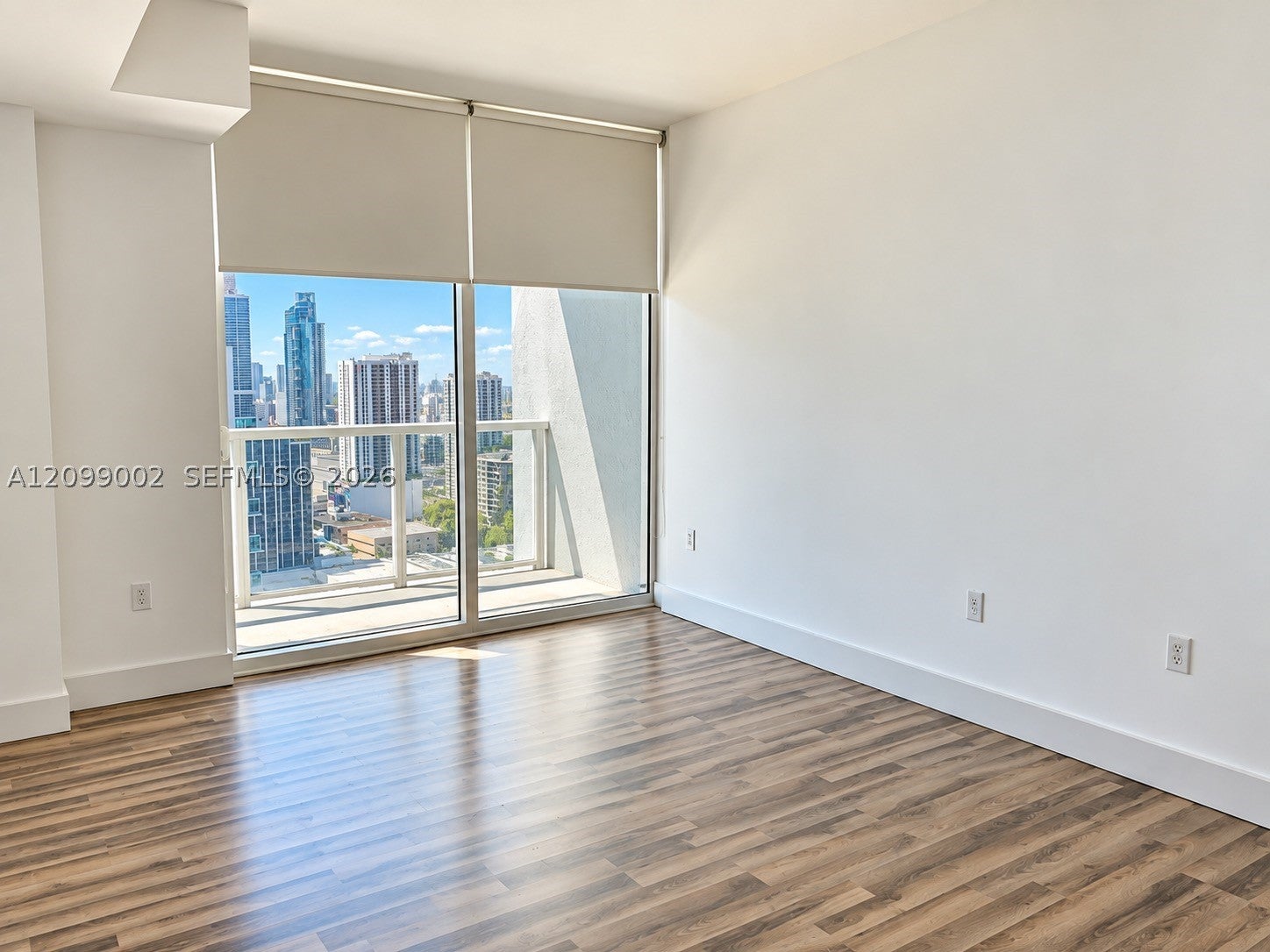 1900 N Bayshore Dr 3607