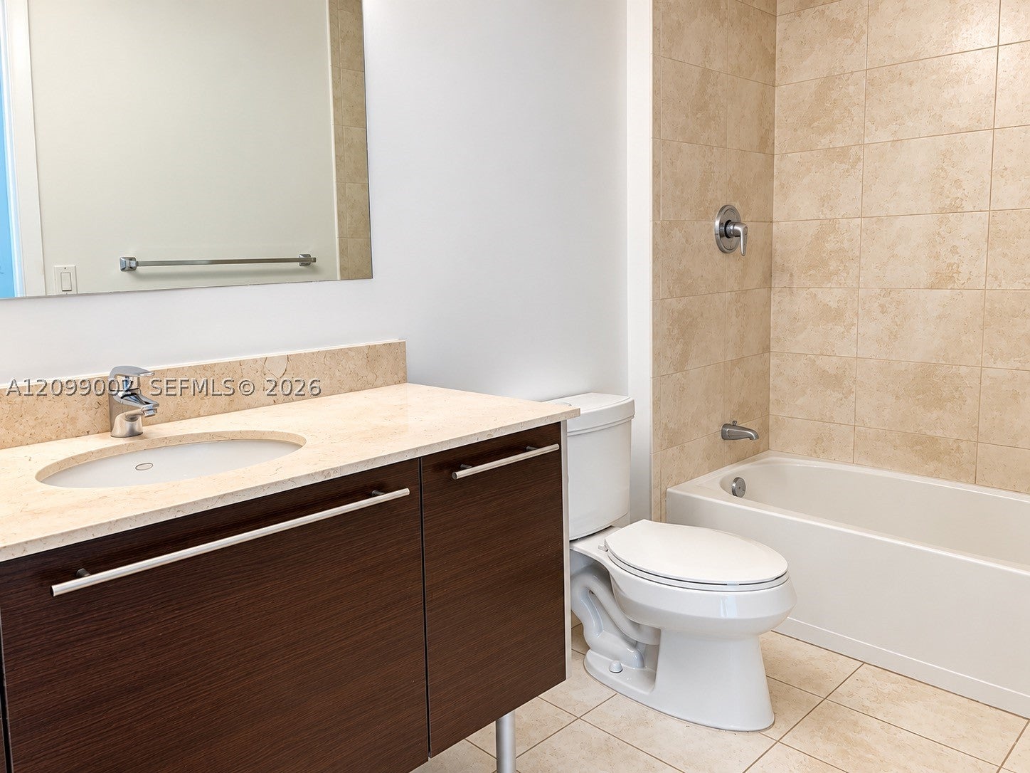 1900 N Bayshore Dr 3607