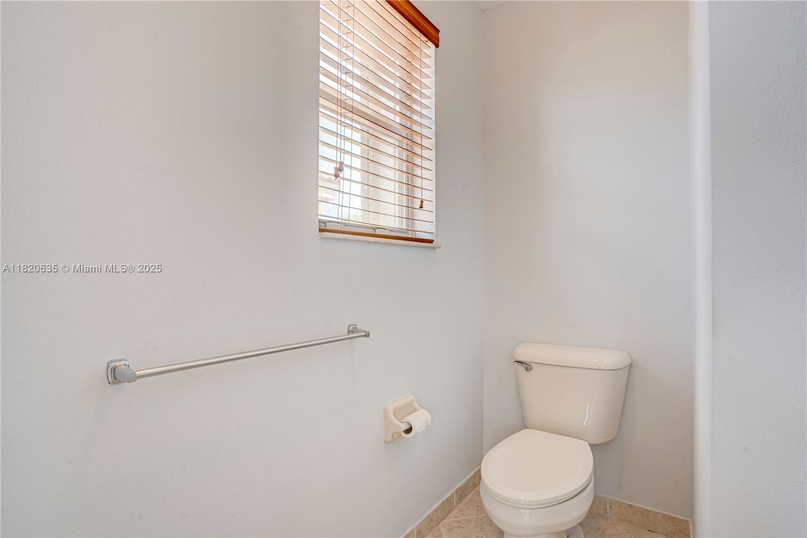RIVIERA ISLES III - Residential