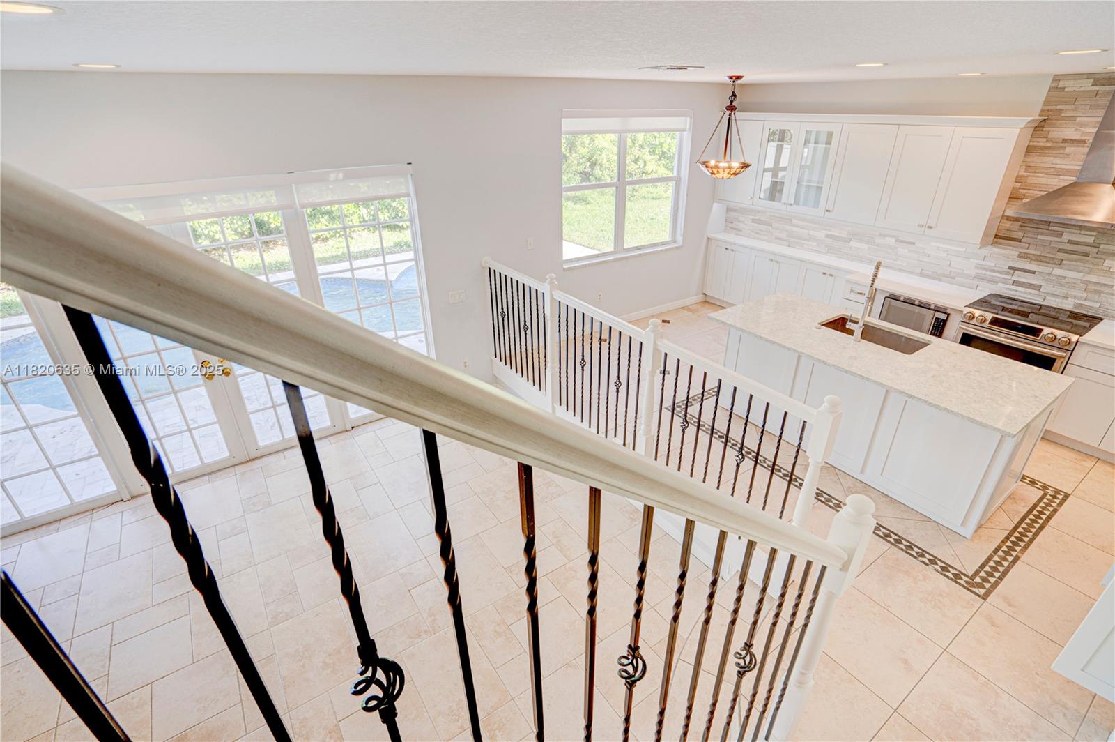 RIVIERA ISLES III - Residential