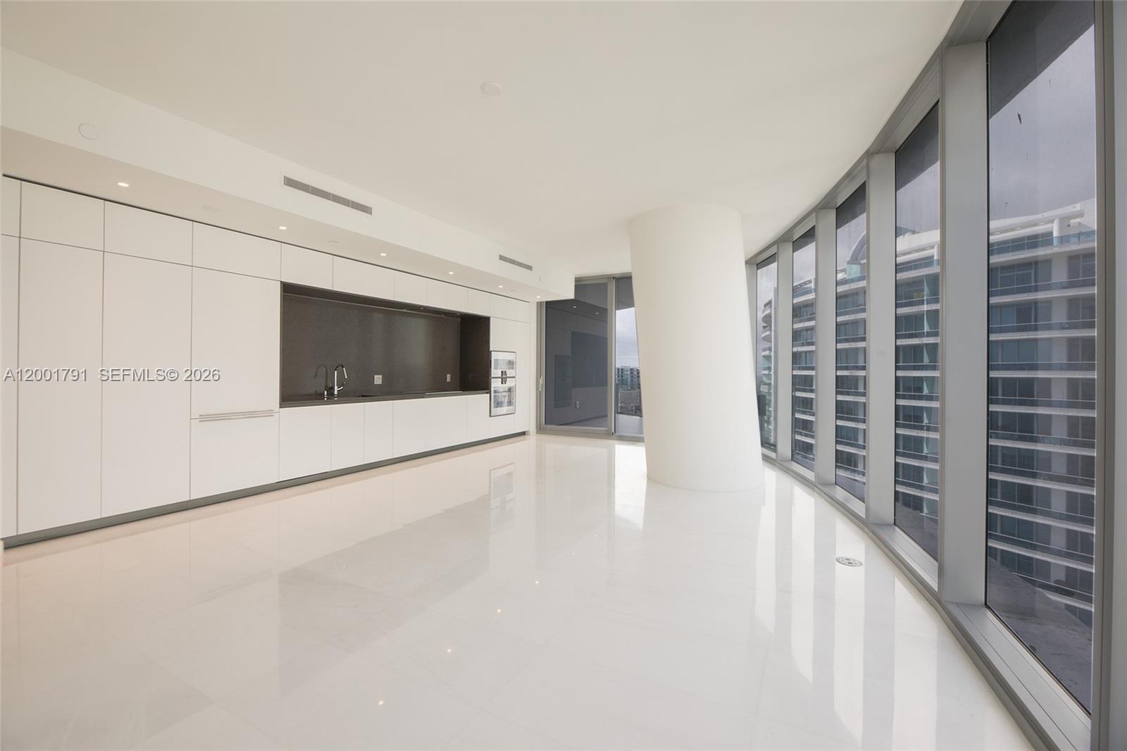 300 Biscayne Boulevard Way 4708W